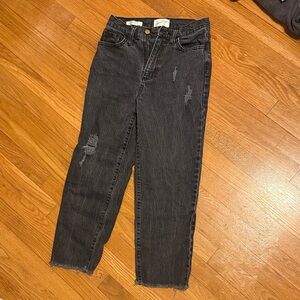 Universal Thread Gray Vintage Straight Jeans